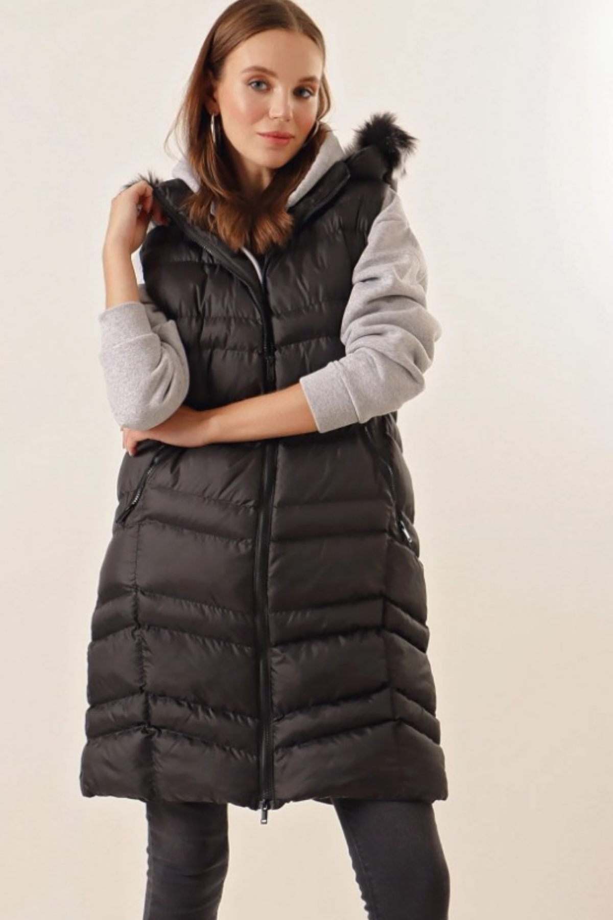 Kadın Siyah Uzun Şişme Yelek