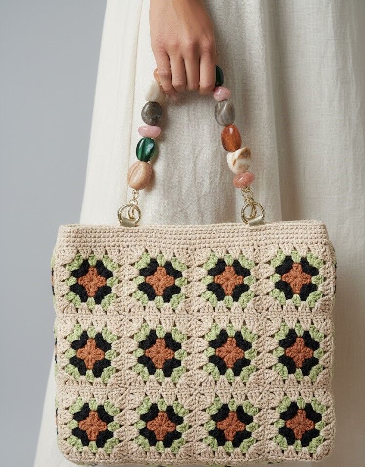 Etnik Esintili Boncuk Askı Tasarım Çanta