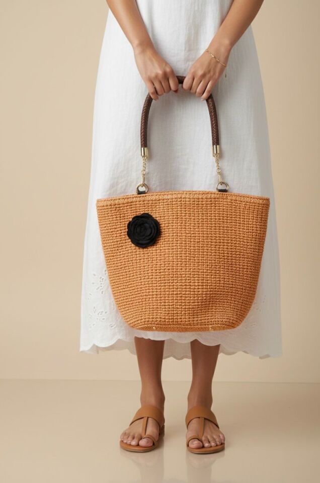 Siyah Gül Detaylı Örgü El ve Omuz Çantası