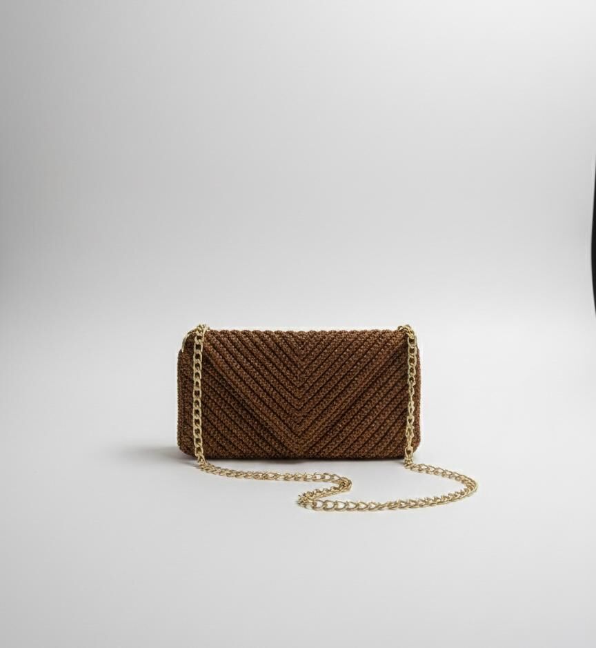 Zincir Askılı V-Desen El Örgüsü Portföy Çanta