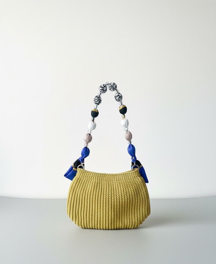 Hardal Sarısı Örgü El Çantası ve Özel Tasarım Boncuk Sap
