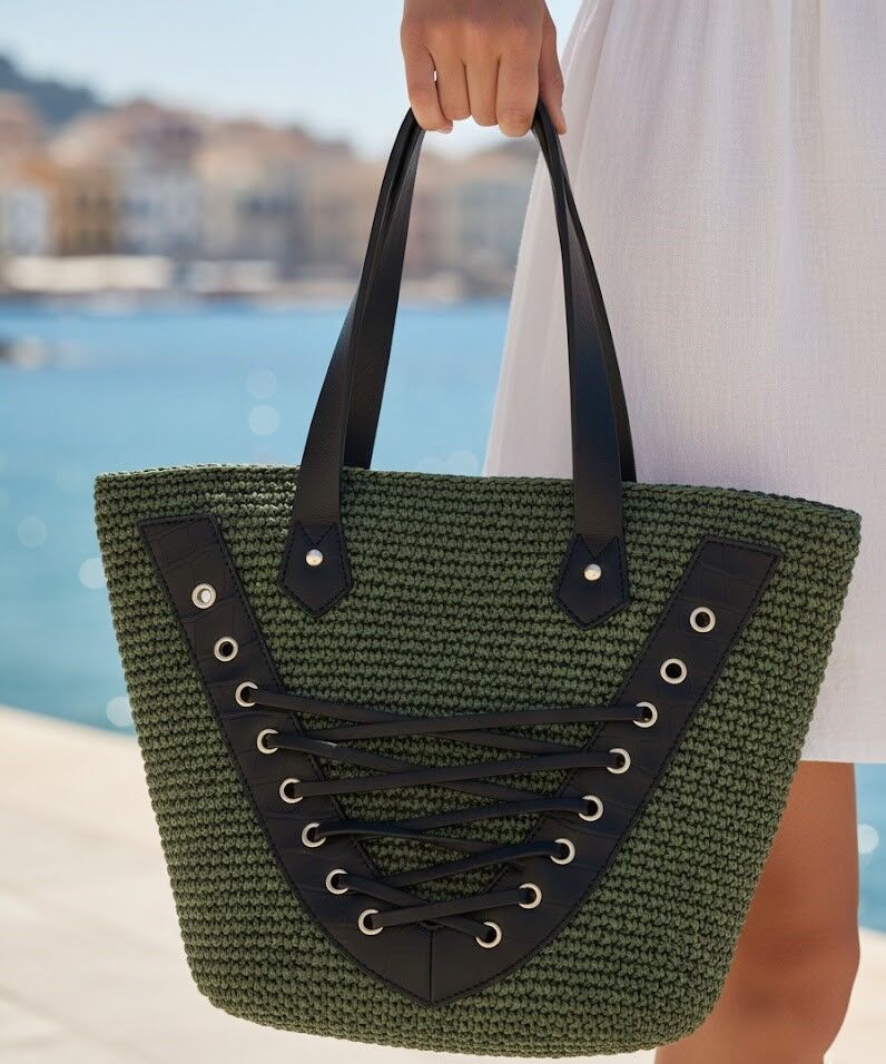 Bağcık Detaylı Örgü Omuz Çantası