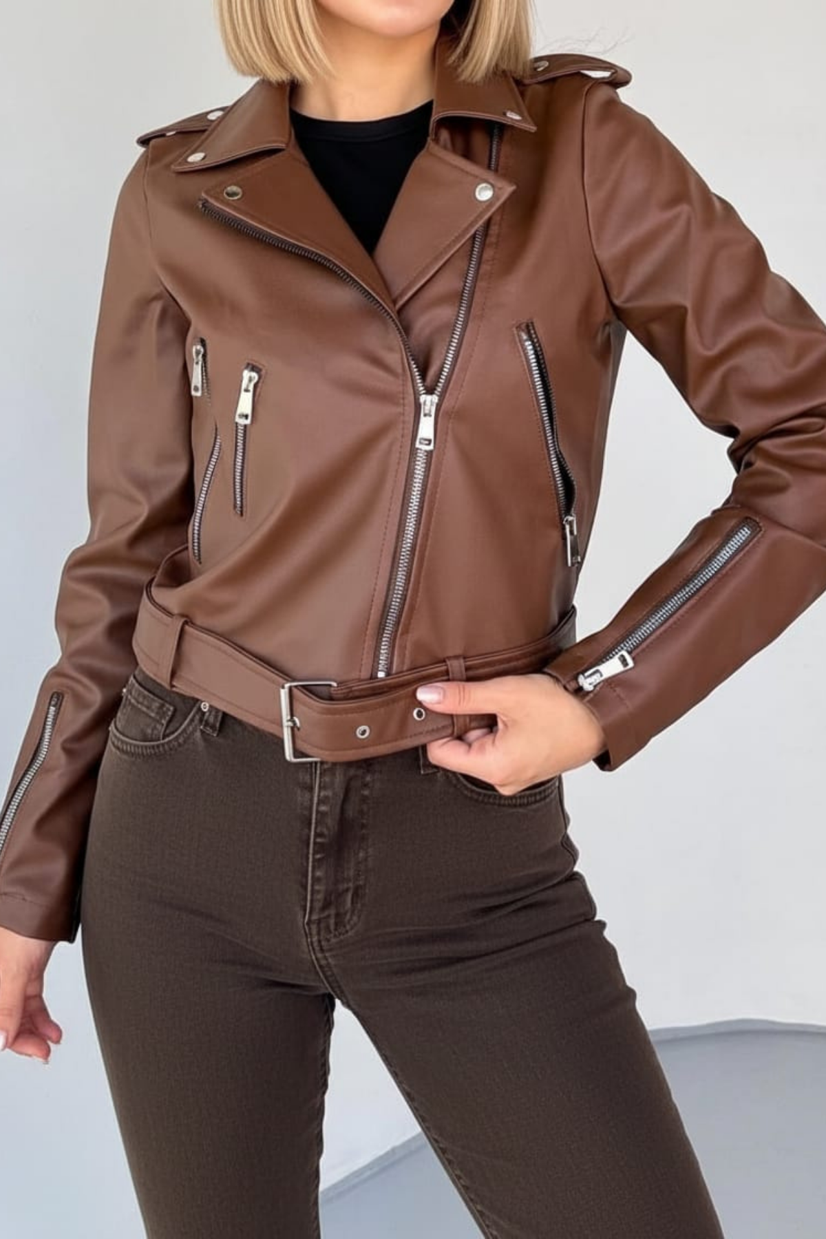 Kadın Çift Fermuar Ve Kemer Detaylı 2 Cepli Deri Ceket Kahverengi - XL