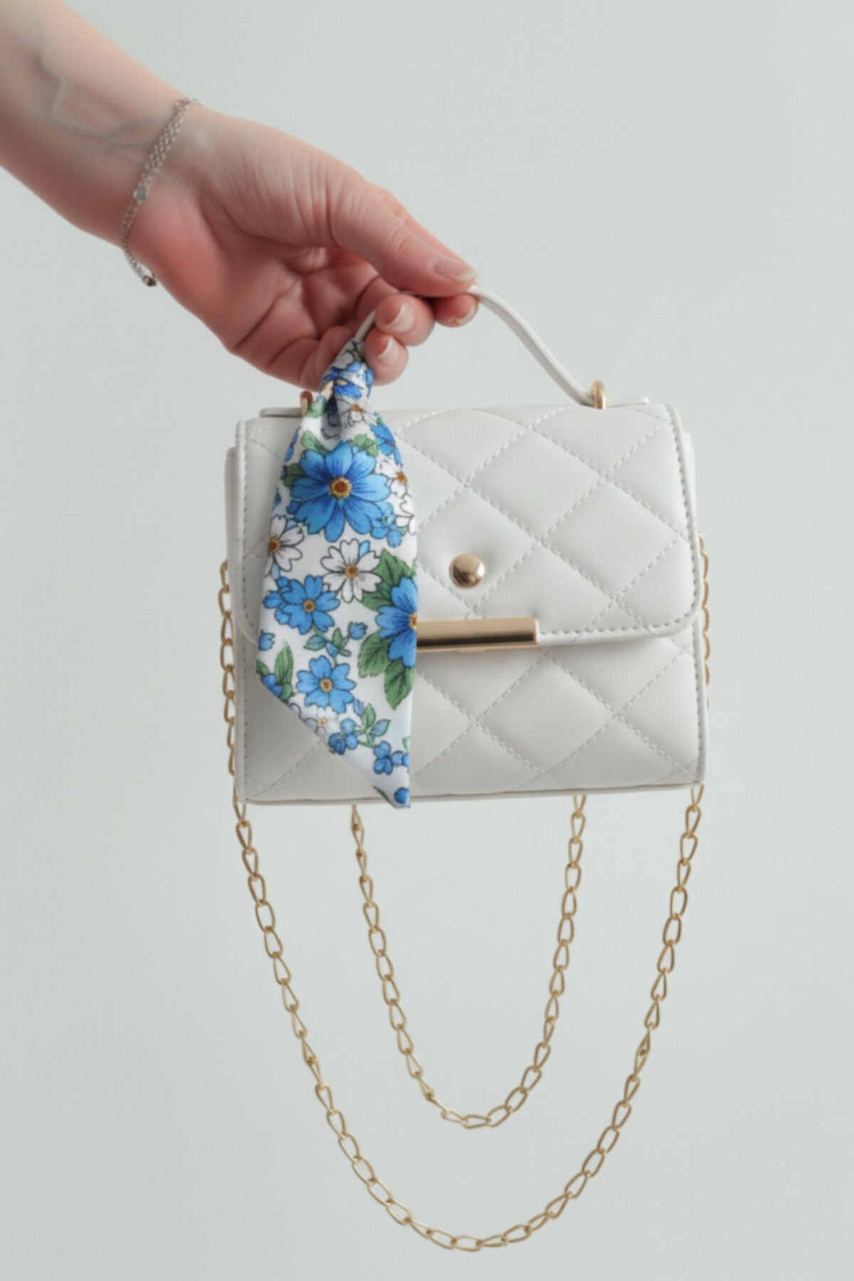 Axis Kapitone Fularlı Zincir Askılı El ve Omuz Çantası Minimal