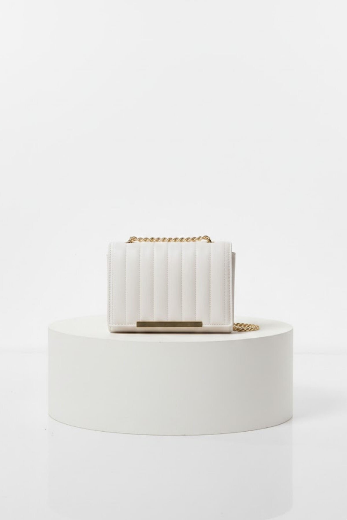 Pearl Zincir Askılı Omuz Çantası |Kapitone Detaylı ve Şık Günlük ve Abiye Kombinler İçin İdeal